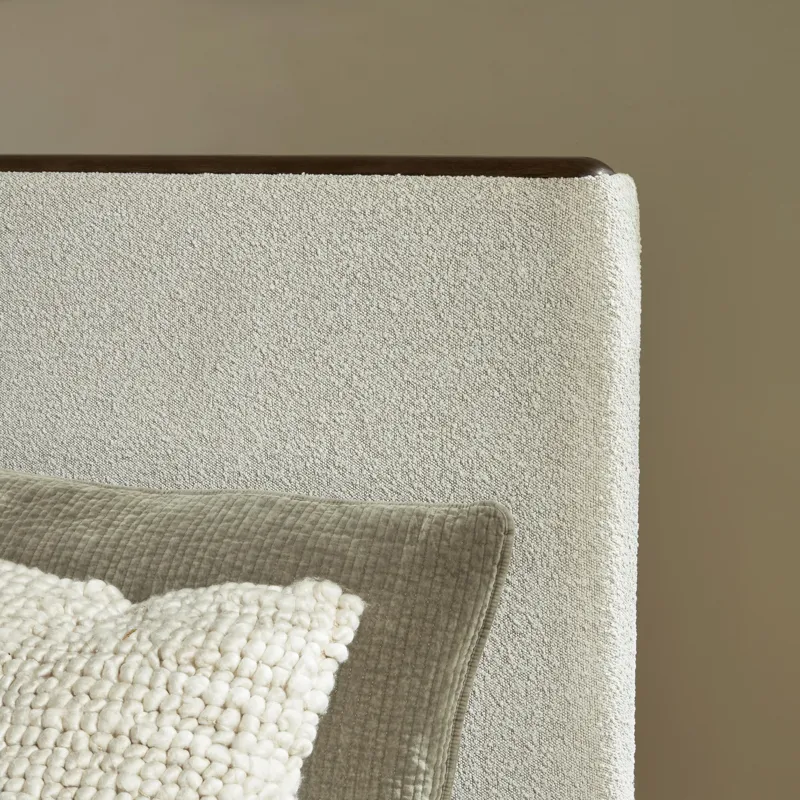 Darimore Upholstered Panel Bed