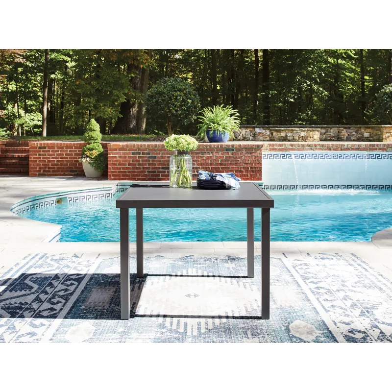 Rocky Creek Outdoor Dining Table