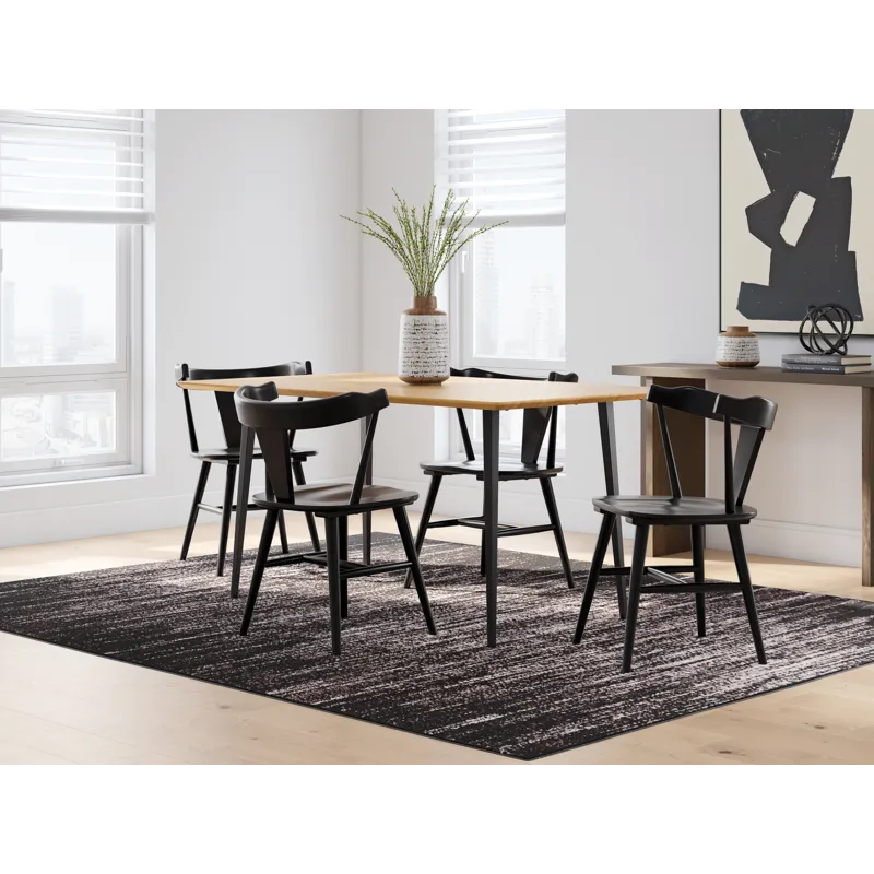 Gretlynn Dining Table and 4 Chairs