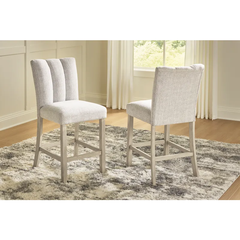 Larawyn Counter Height Barstool (Set of 2)