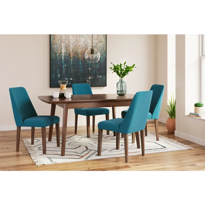 Lyncott Extension Dining Table and 4 Chairs