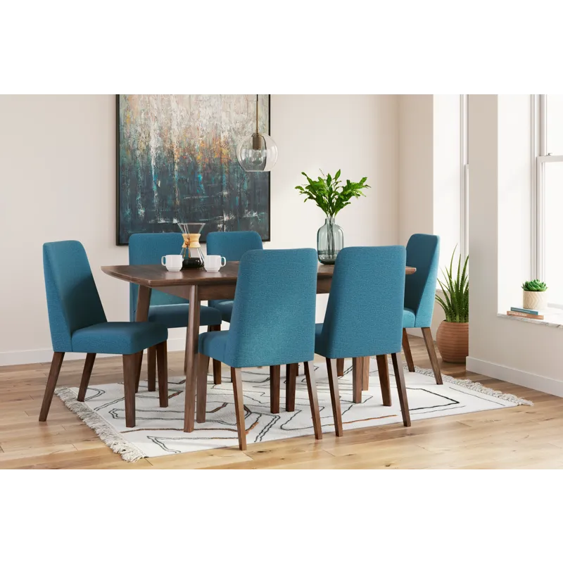 Lyncott Extension Dining Table and 6 Chairs