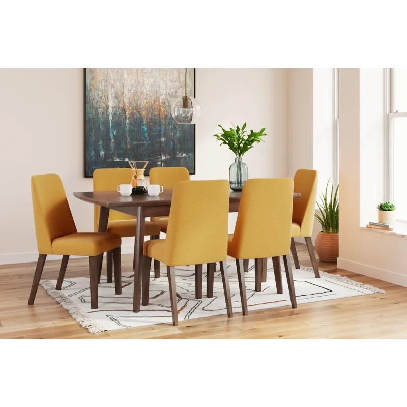 Lyncott Extension Dining Table and 6 Chairs