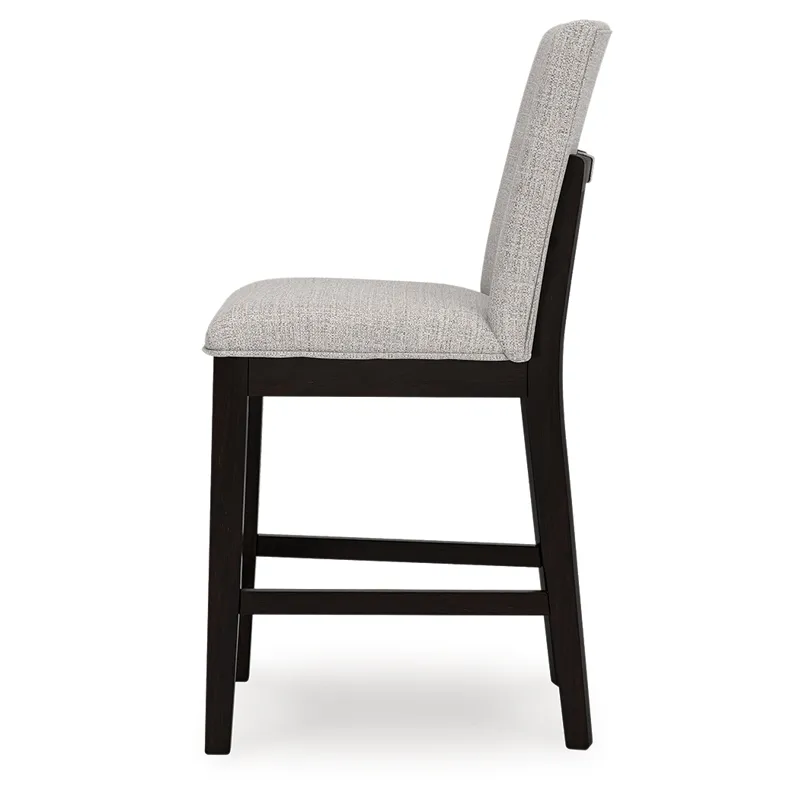 Neymorton Counter Height Dining Table and 4 Barstools