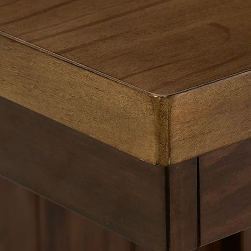 Light Brown/Dark Brown