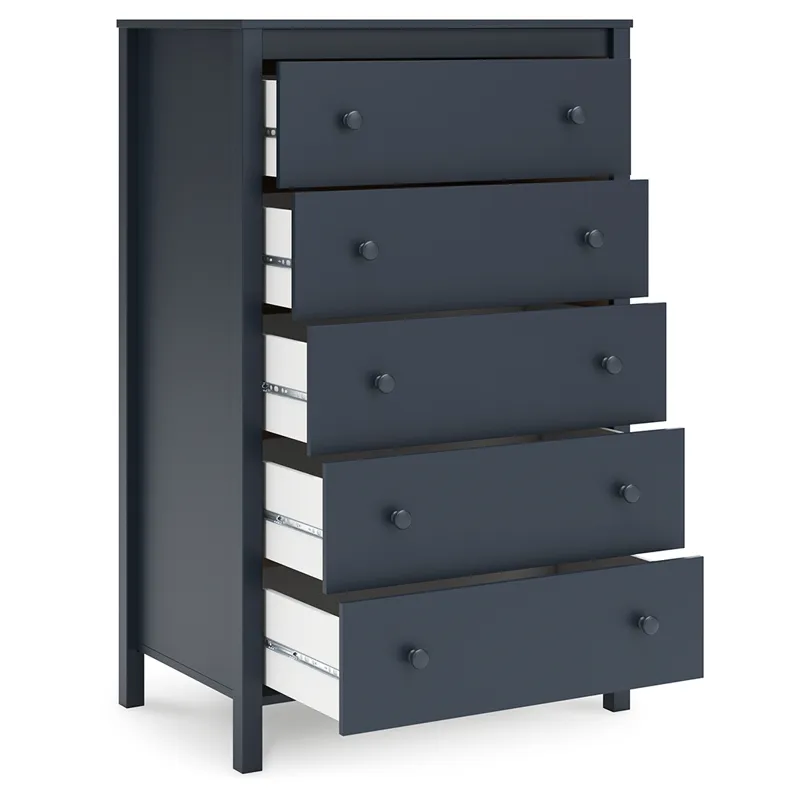 Simmenfort Chest of Drawers