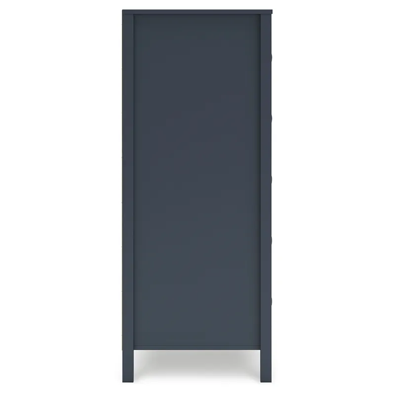 Simmenfort Chest of Drawers