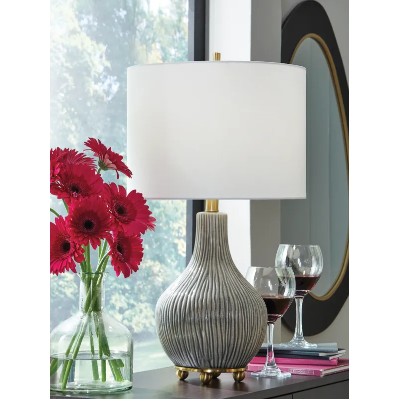 Judlen Table Lamp