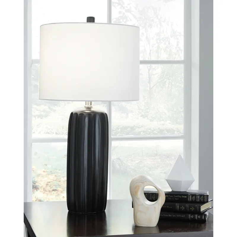 Adorlee Table Lamp (Set of 2)