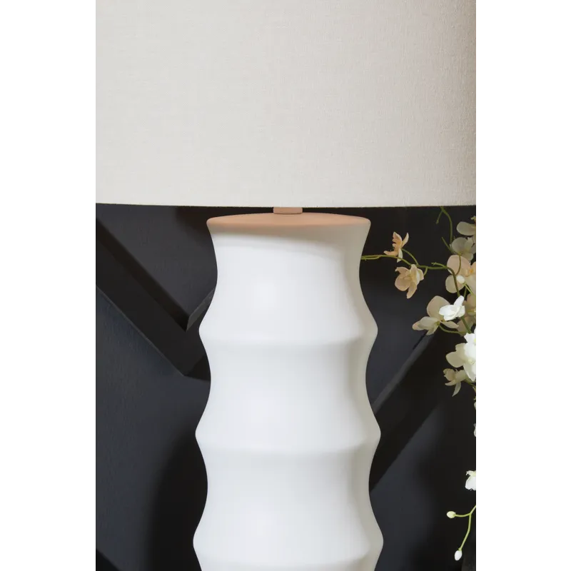 Veraleigh Table Lamp