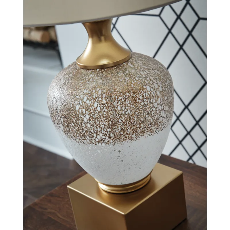 Tavisburg Table Lamp