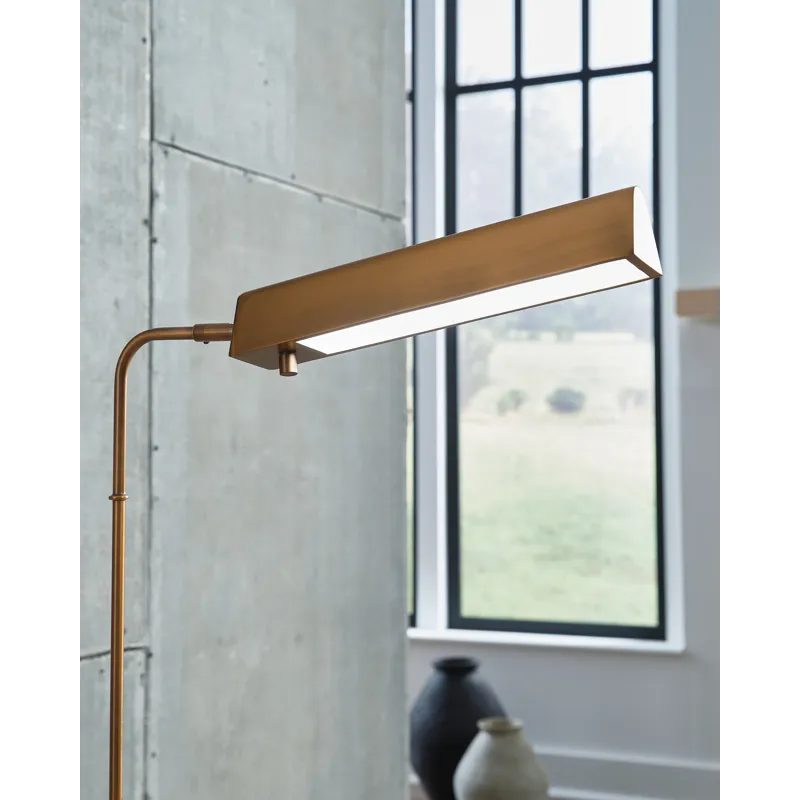 Yafe Floor Lamp