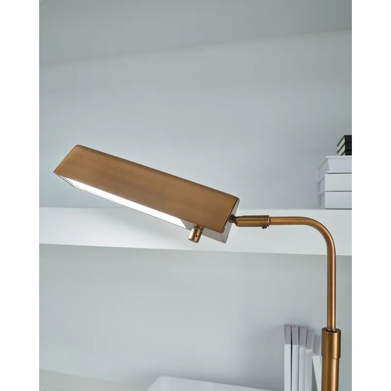 Yafe Desk Lamp