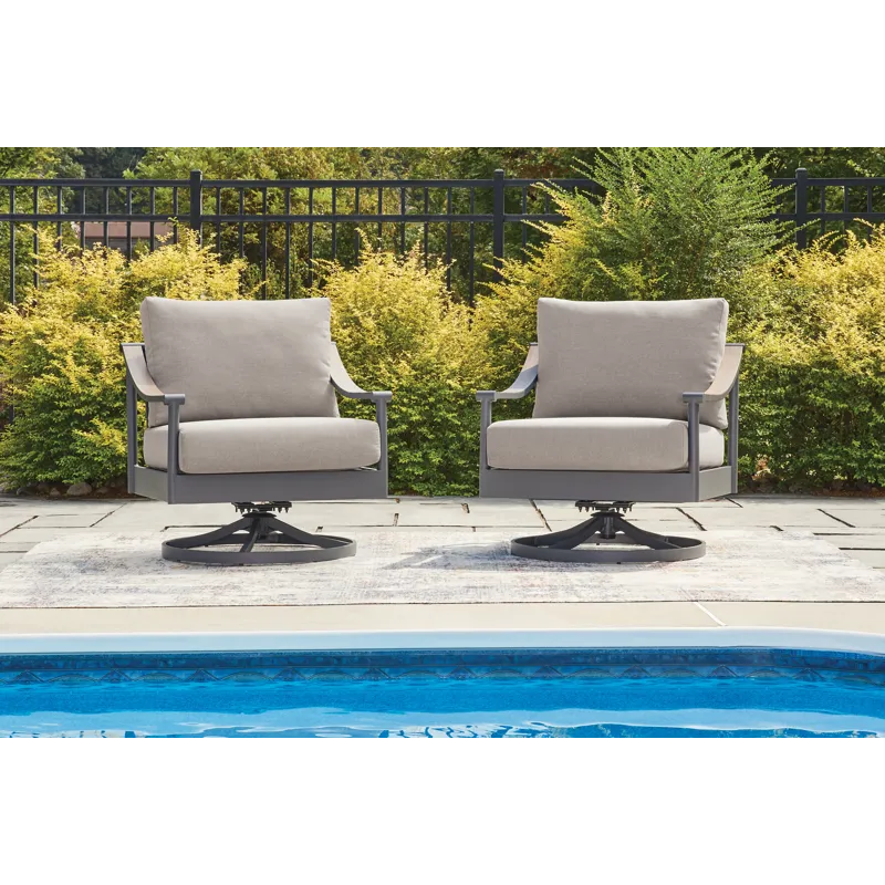 North Island Outdoor Swivel Lounge with Cushion