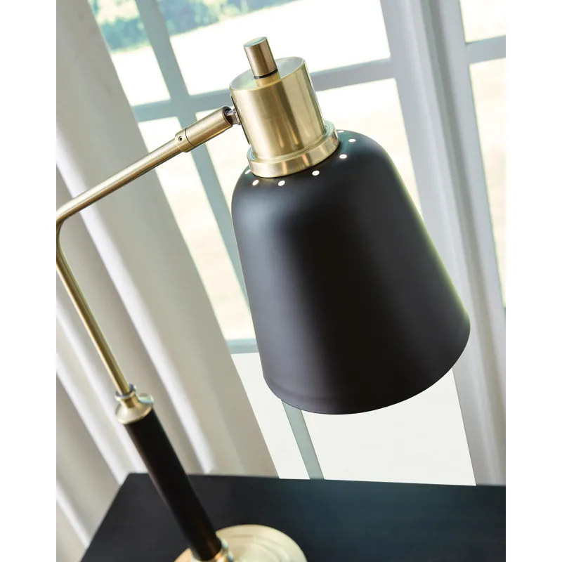 Clairwell Desk Lamp