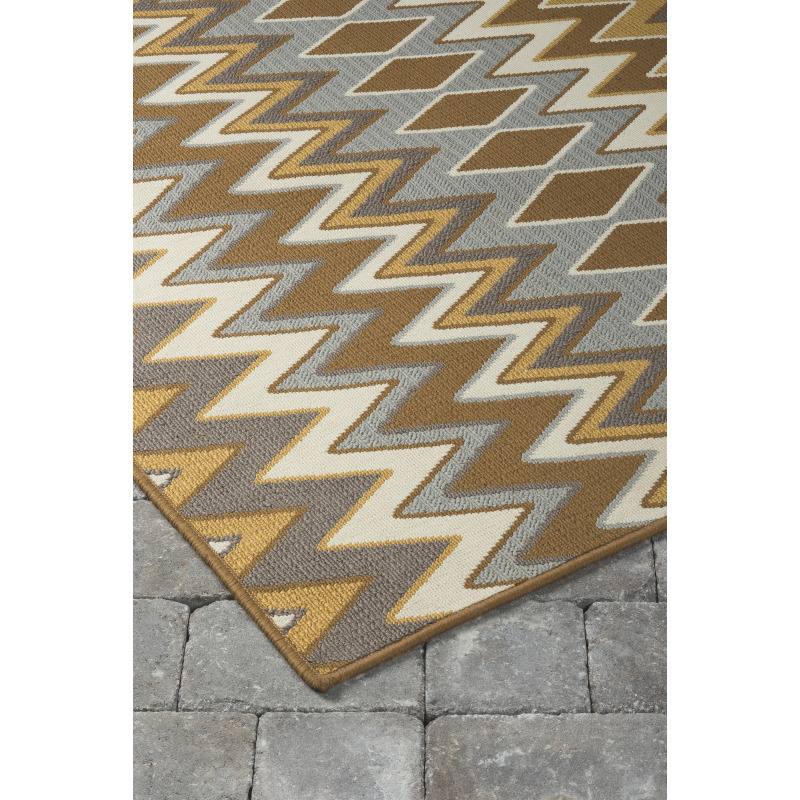 Dedura 5' x 7' Indoor/Outdoor Rug