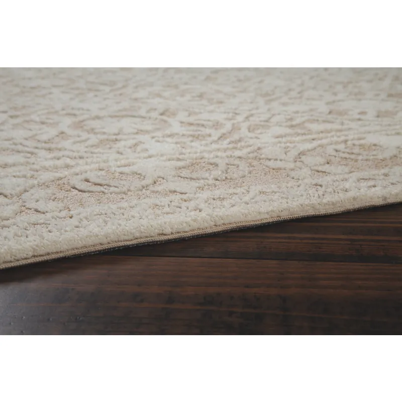 Beana 5' x 7' Rug