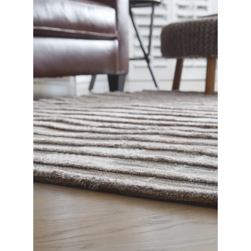 Edrea 5' x 7' Rug