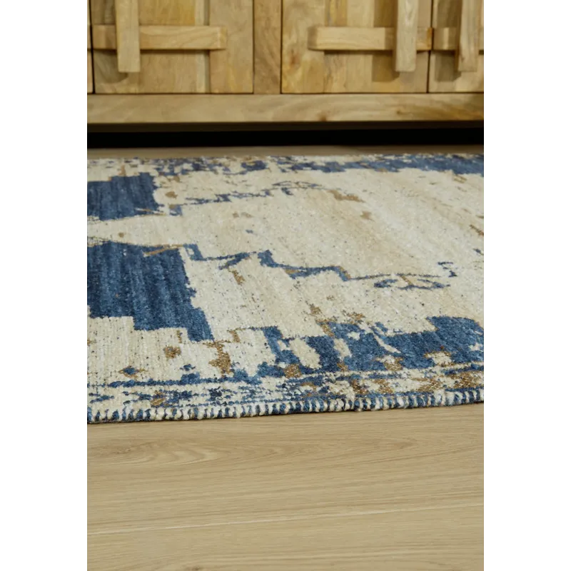 Varnler 8\' x 10\' Rug