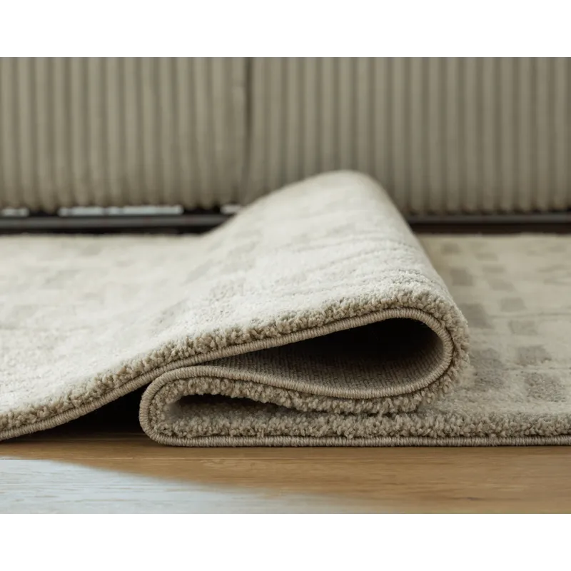 Maconville Medium Rug