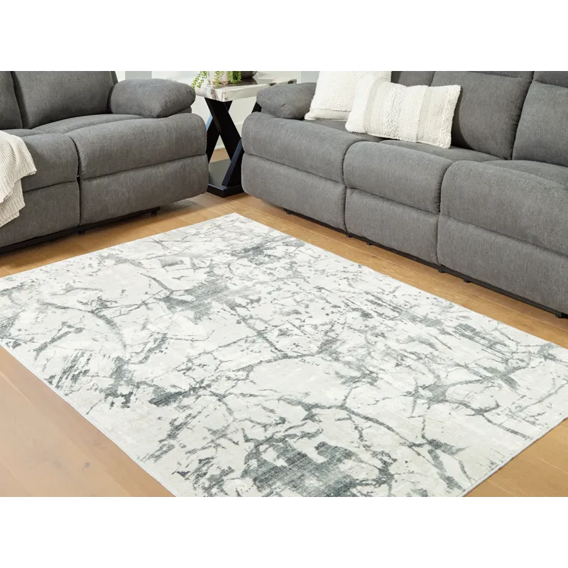 Tobinbury Washable 5' x 7' Area Rug