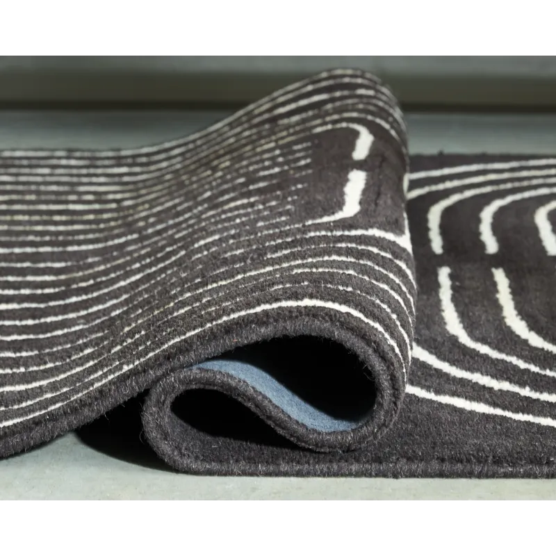 Eldonmore 5\' x 7\' Area Rug