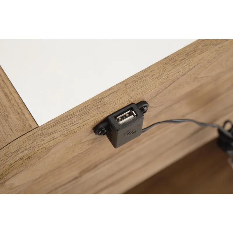 Dovander End Table