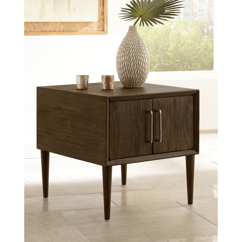 Kisper End Table T8022 by Signature Design by Ashley at Missouri Furniture