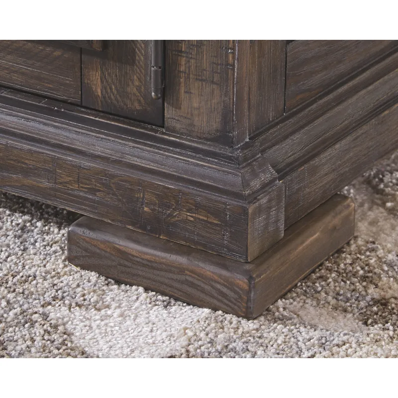 Wyndahl Coffee Table With Storage