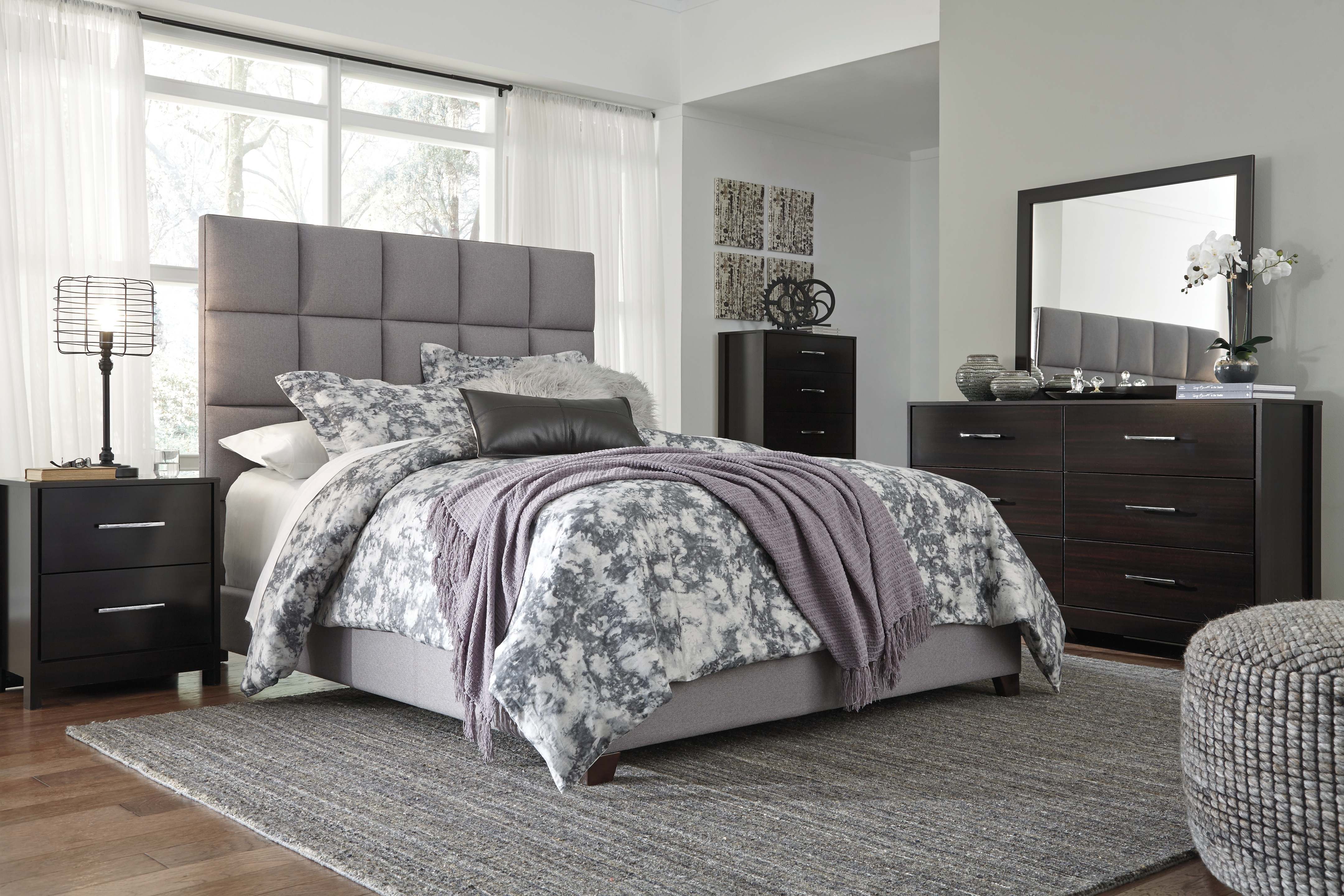 Dolante King Upholstered Bed B130 382 By Signature Design Ashley At Callan Furniture Dolante King Upholstered Bed B130 382, Dolante King Upholstered Bed Reviews