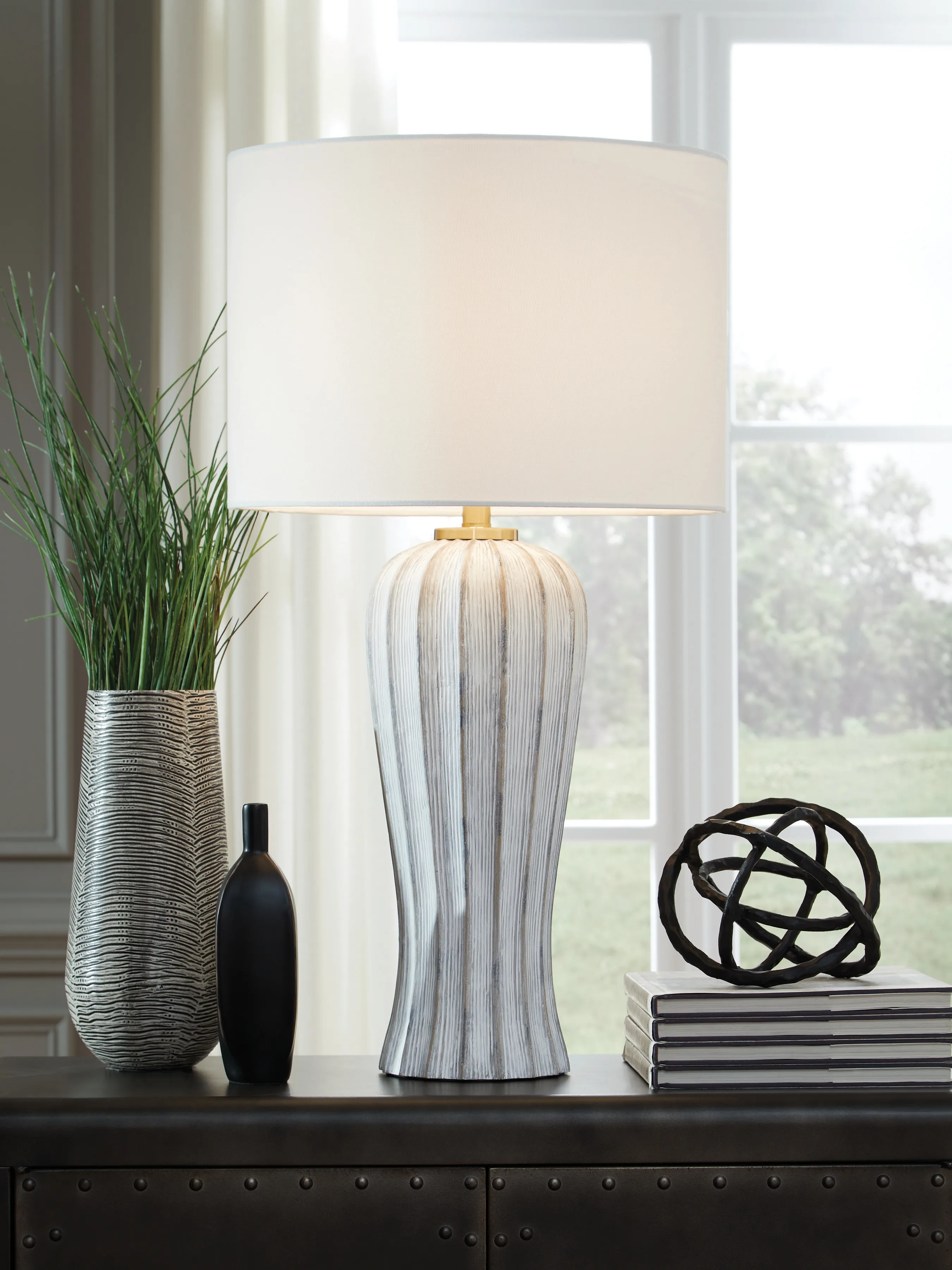 Lanwell Table Lamp L235894 by Signature Design by Ashley at Turner