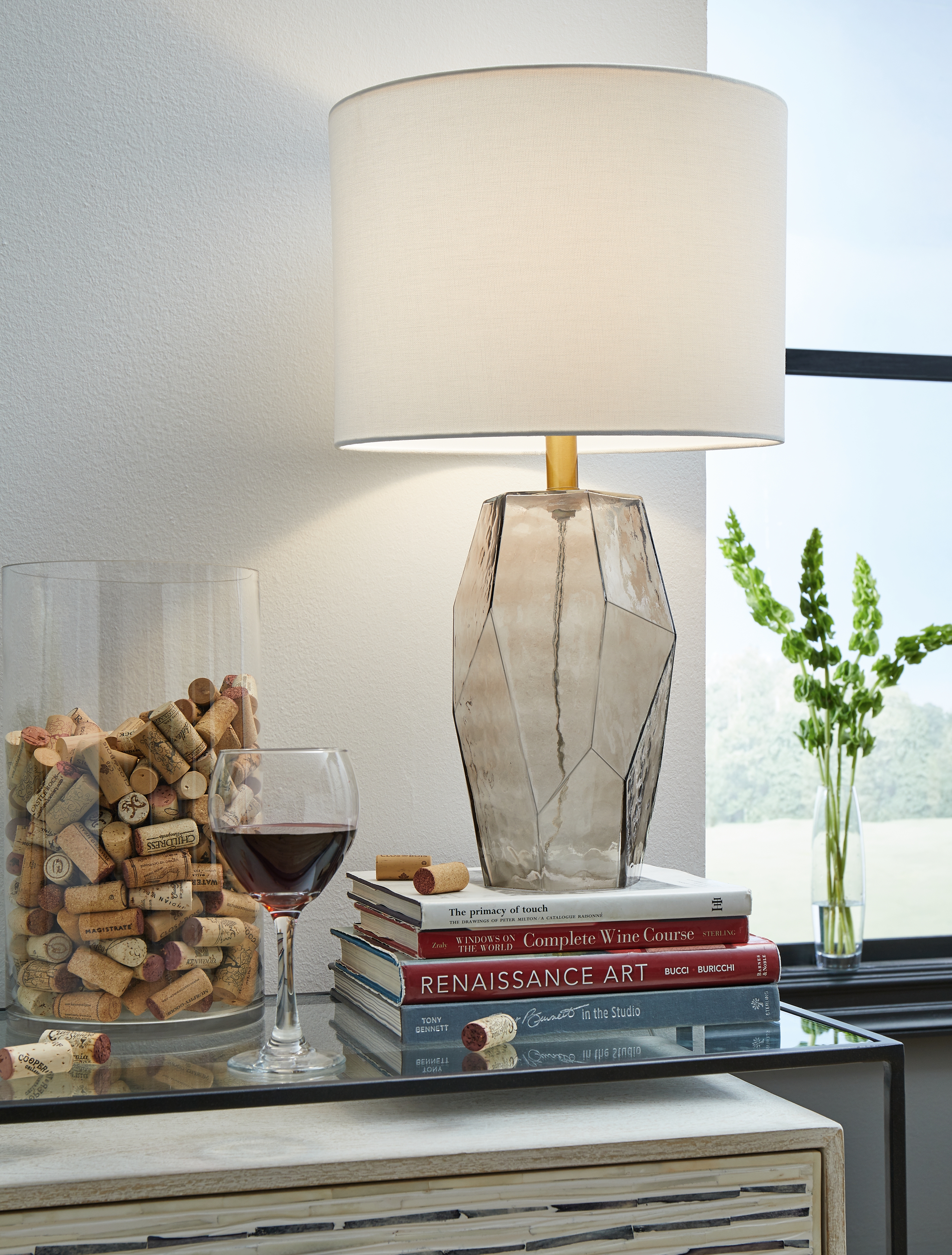 Signature Design By Ashley Taylow Table Lamp