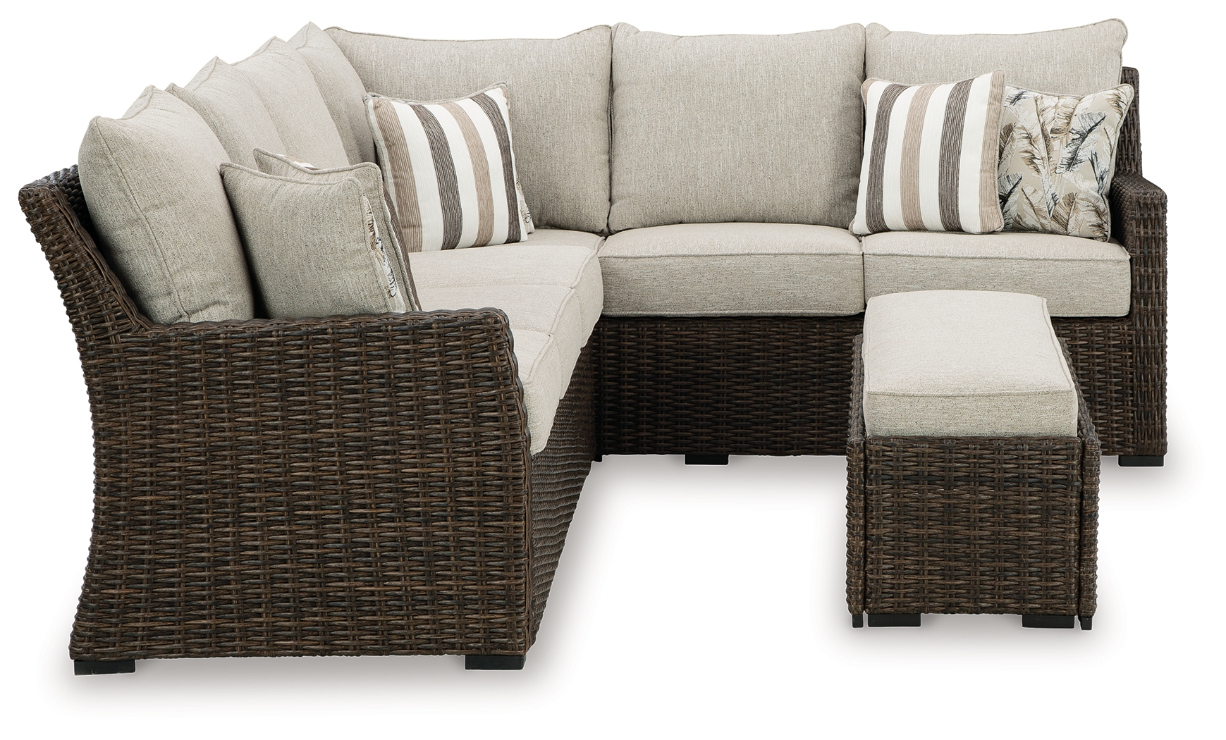 Brook Ranch Outdoor Sofa Sectional/Bench with Cushion (Set of 3) P465