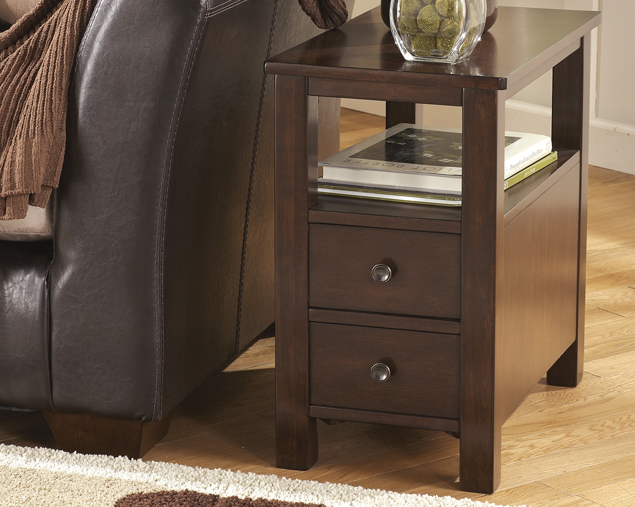 END TABLE T4777 by Signature Design by Ashley at The Furniture Mall