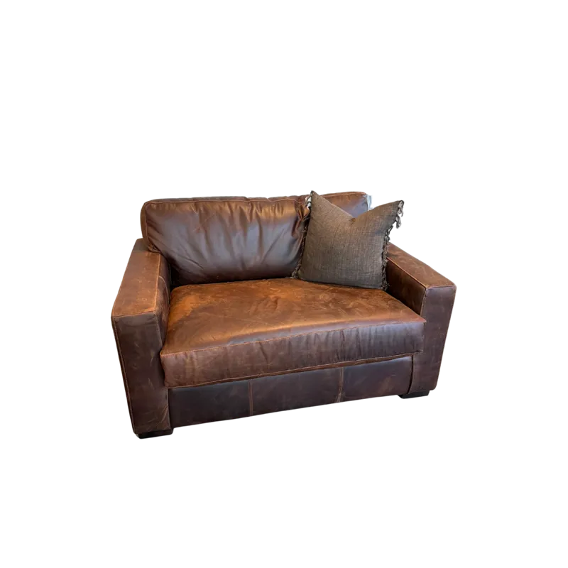 MAXWELL CHAIR