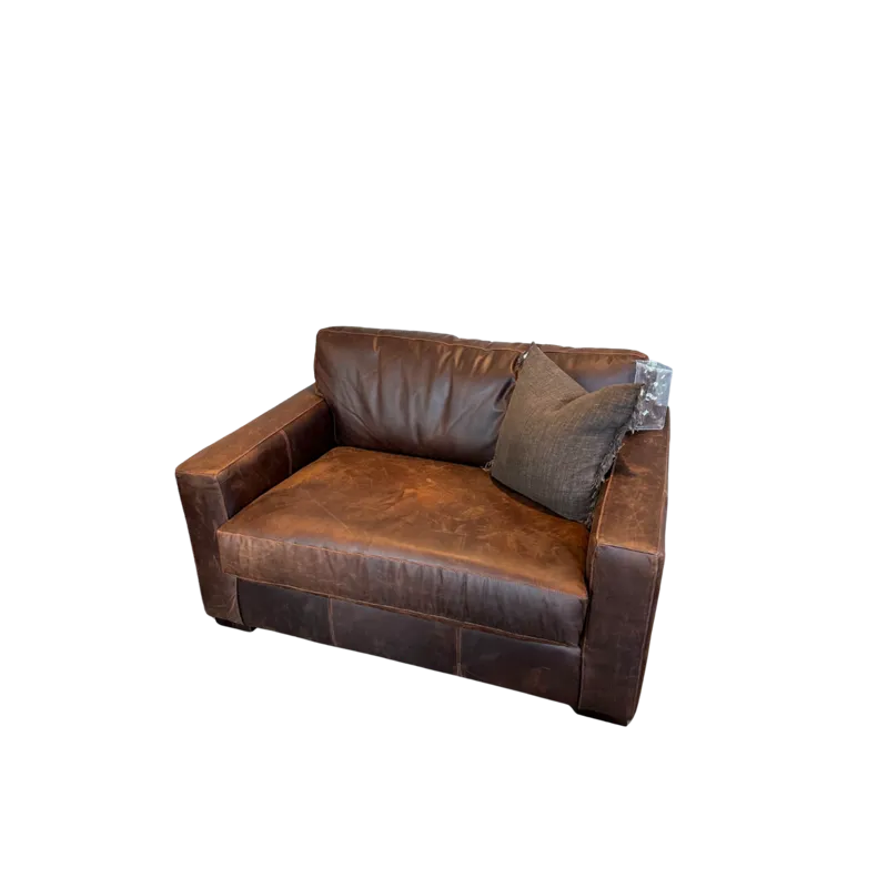 MAXWELL CHAIR