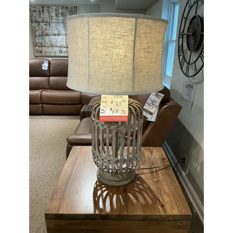 Rustic Farmhouse Basket Lamp