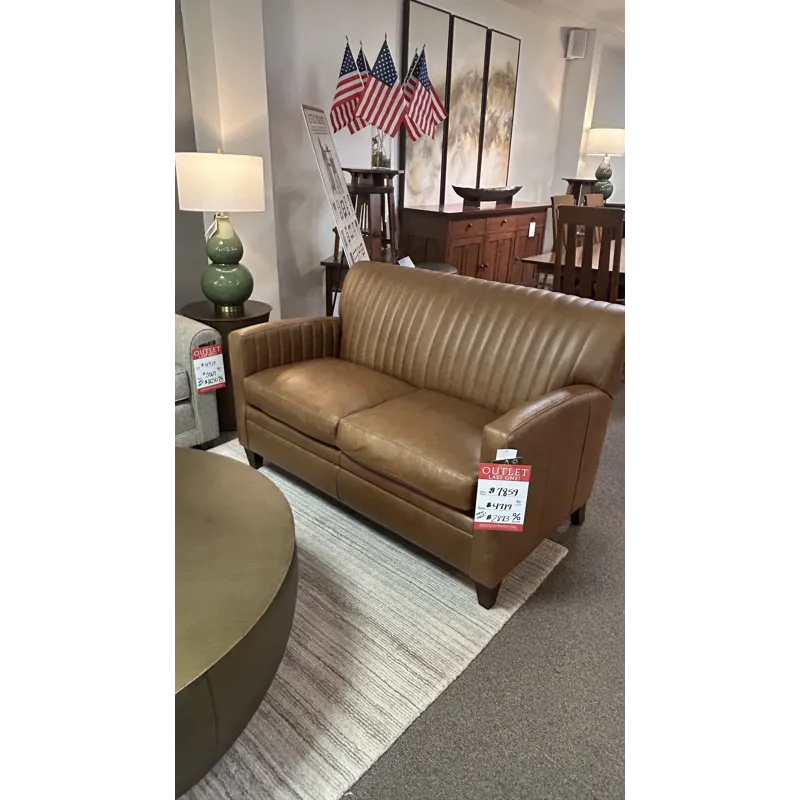 LEATHER LOVESEAT
