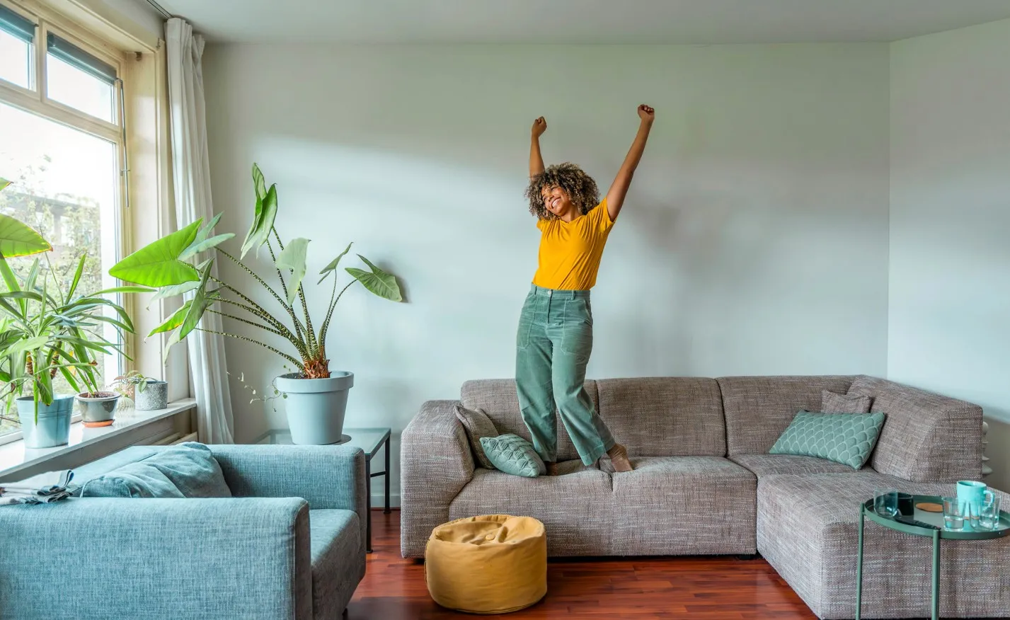 5 Ways to Refresh Your Living Room for Summer &nd