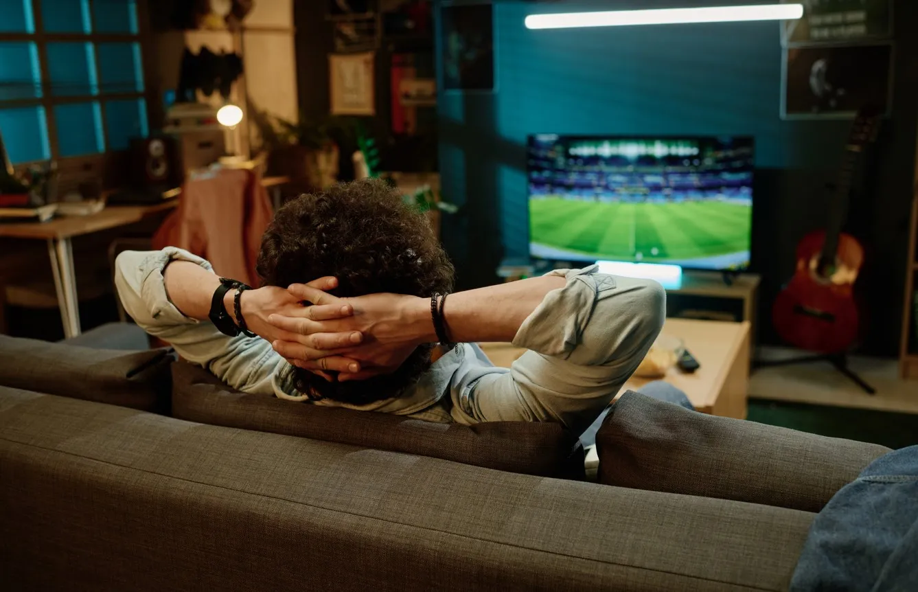 Get Your Living Room Ready for Football Season wi