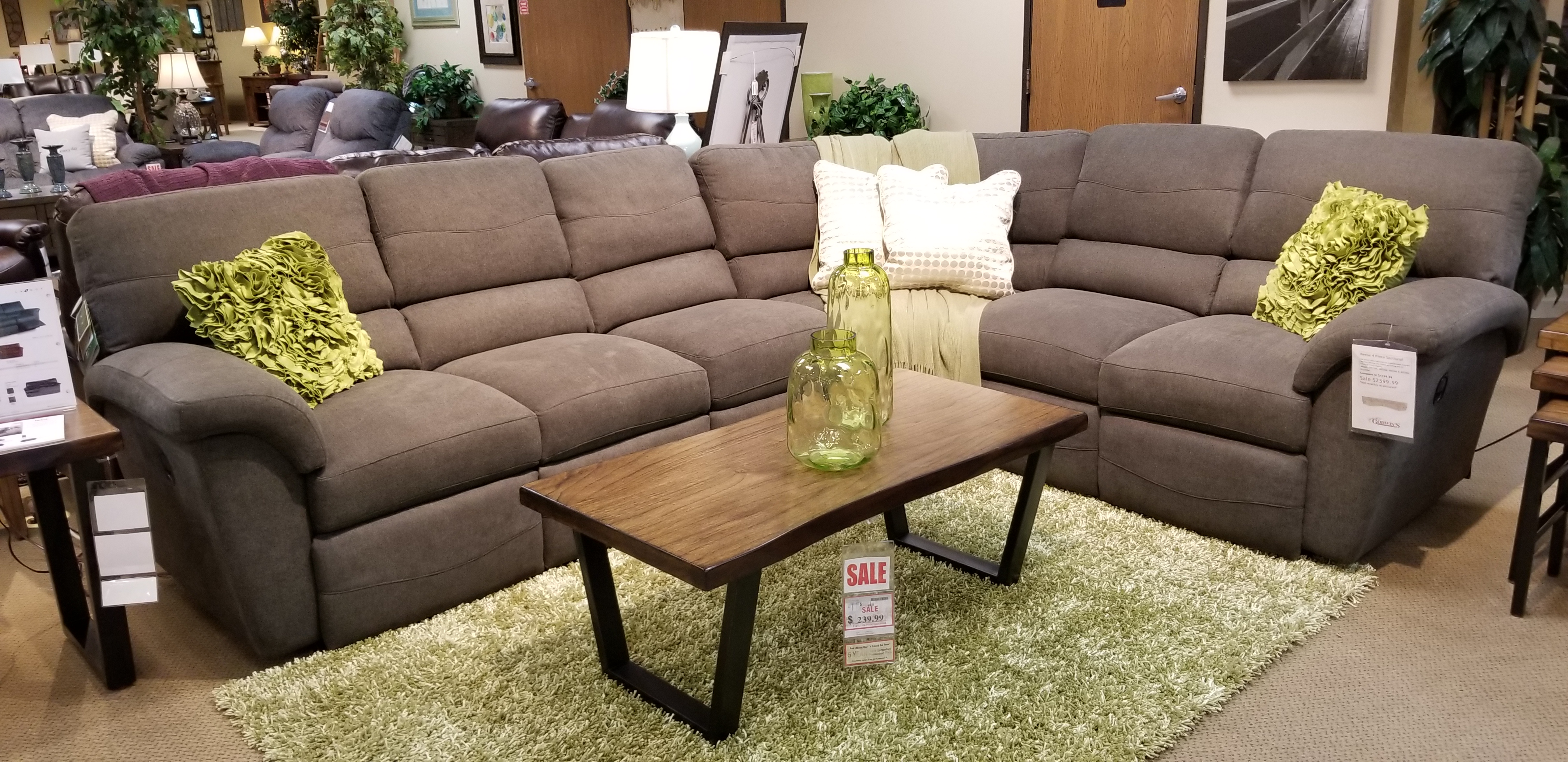 Reese Sectional B915014186 by LaZBoy Furniture at Godwin's Furniture & Mattress
