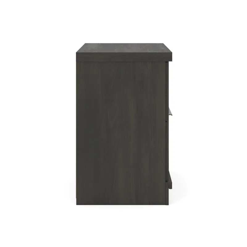 Shaehartin Nightstand