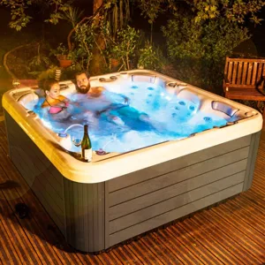 Milano 4-6 Person Plug-n-Play Hot Tub