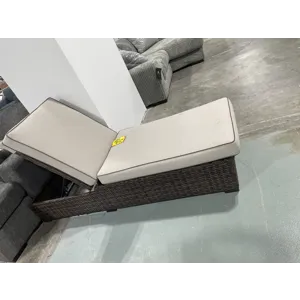 Outdoor Lounge Chair