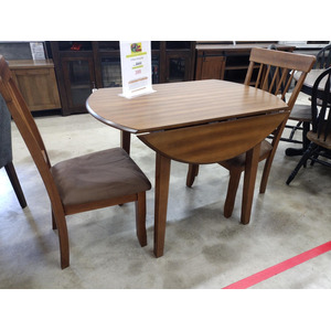 Kitchen Table with Drop-Down Leaves and 2 Chairs