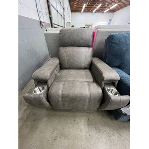 Dual Power Recliner with Hidden Cupholders