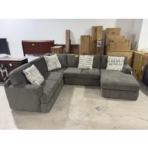 3-Piece Sectional with Chaise