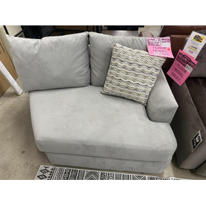 Partial Wedge Seat