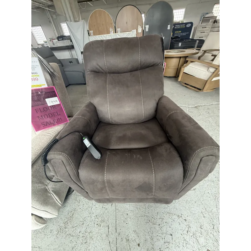 Triple Power Lift Chair