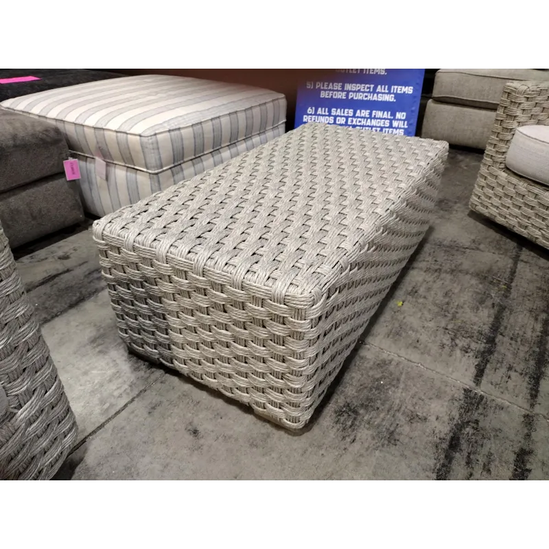 Outdoor Wicker Coffeetable